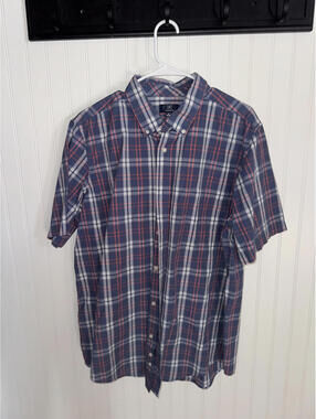George XL Plaid Short Sleeve Button-Up Shirt